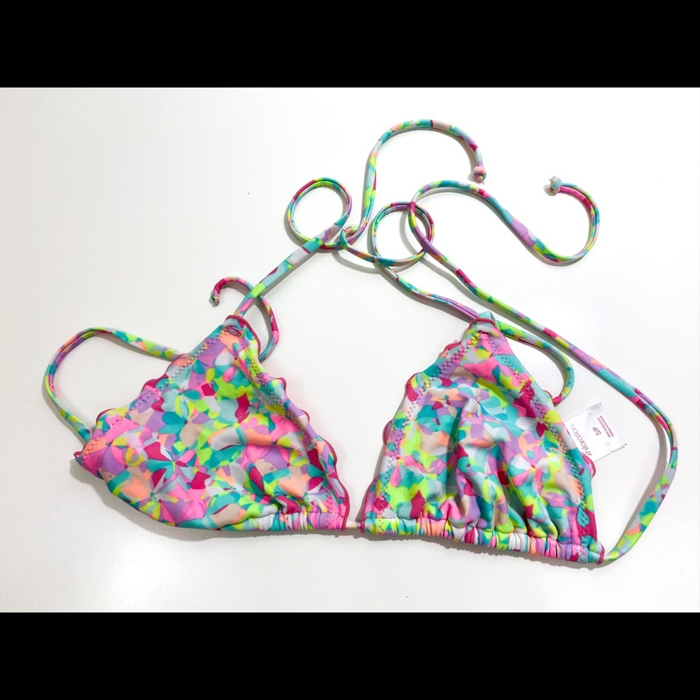 ❤️ 3/20 Xhilaration String Bikini top